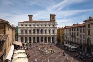 Maratona Fotografica di Bergamo 2023 - Foto in gara - Tema CAOS