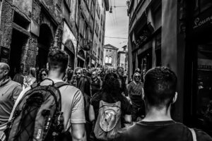 Maratona Fotografica di Bergamo 2023 - Foto in gara - Tema CAOS