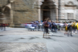 Maratona Fotografica di Bergamo 2023 - Foto in gara - Tema CAOS